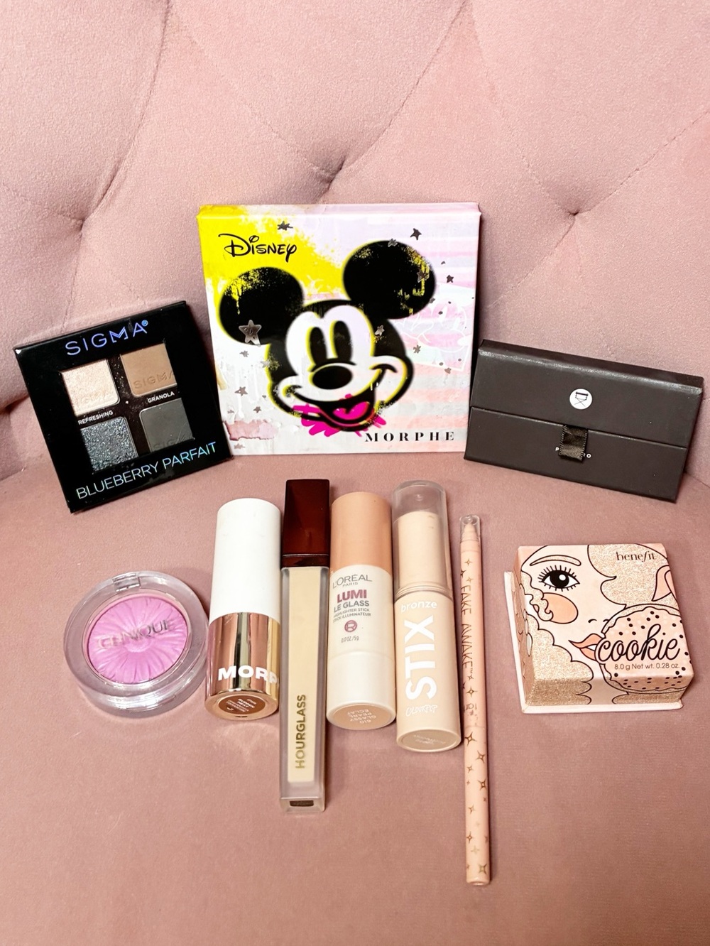 Morphe Disney Sigma Clinique Tarte Hourglass Benefit Viseart bundle